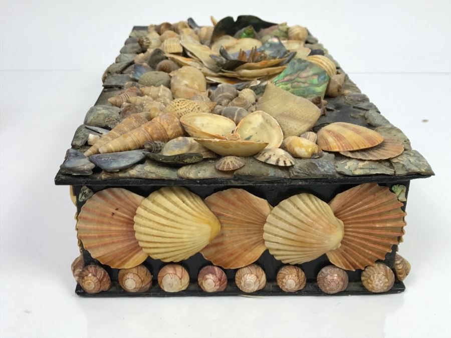 Vintage Seashell Box [Photo 11]