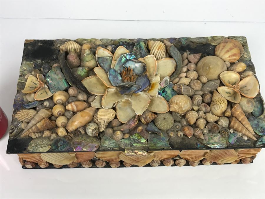 Vintage Seashell Box [Photo 9]