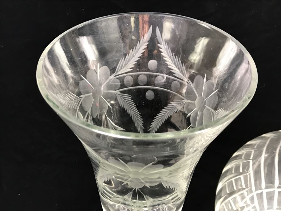 Pair Of Crystal Vases [Photo 8]