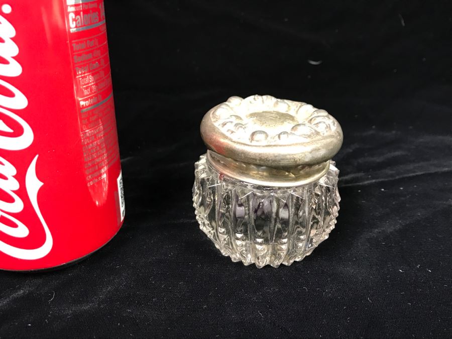 Glass Trinket Box With Repoussé Sterling Silver Lid [Photo 2]