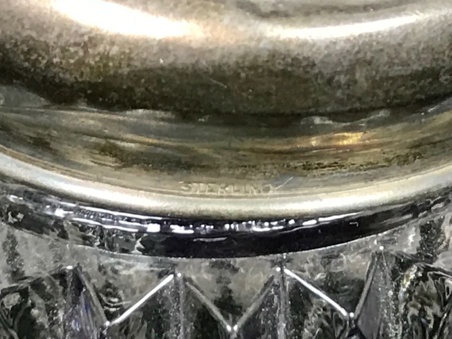 Glass Trinket Box With Repoussé Sterling Silver Lid [Photo 6]