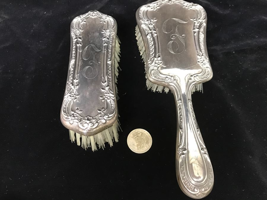 Pair Of Vintage GORHAM Sterling Silver Brushes 242g