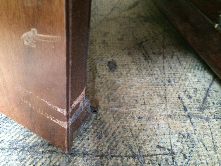 Vintage 1900 SINGER Sewing Machine w/ Cabinet and Manual 27K / 28K [Photo 19]