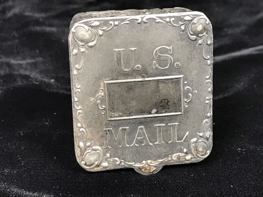 Vintage Metal Case With U.S. Mail On Front [Photo 2]