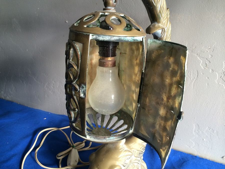 Very Cool Japanese Brass Lamp [Photo 6]