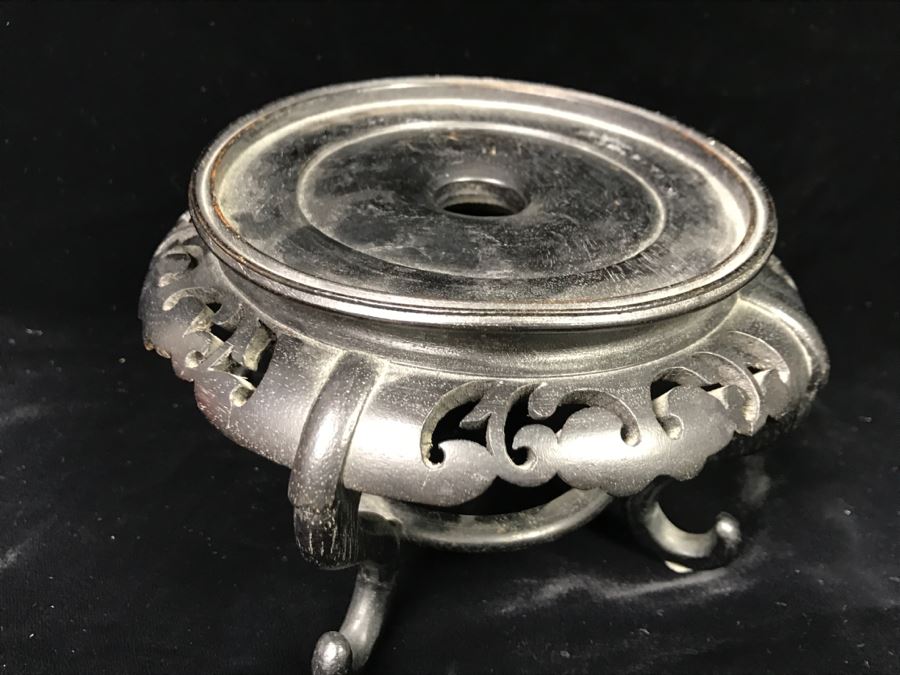 Signed Chinese Vase With Wooden Stand [Photo 18]