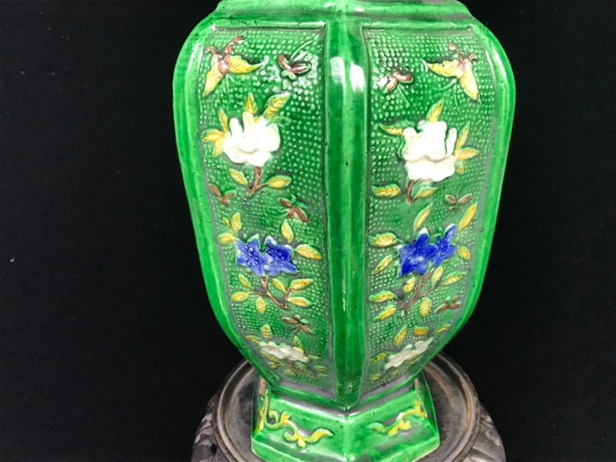 Signed Chinese Vase With Wooden Stand [Photo 12]