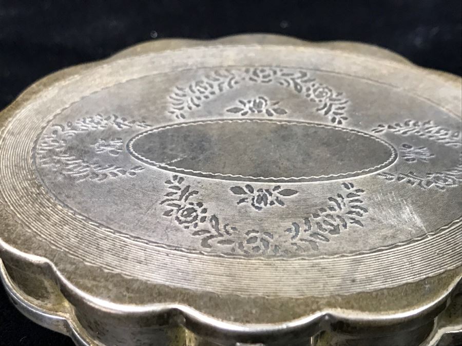 Pair Of Sterling Silver Compacts One Signed Mary Dunhill Combined Weight Of 158g With Mirror And Some Product [Photo 11]