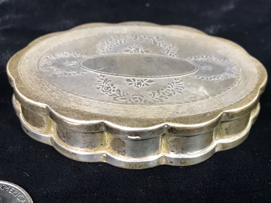 Pair Of Sterling Silver Compacts One Signed Mary Dunhill Combined Weight Of 158g With Mirror And Some Product [Photo 10]