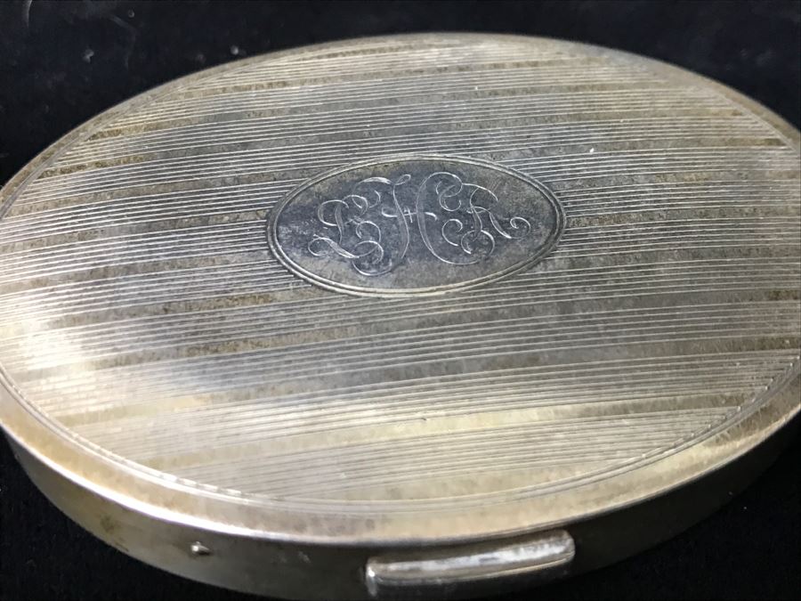 Pair Of Sterling Silver Compacts One Signed Mary Dunhill Combined Weight Of 158g With Mirror And Some Product [Photo 5]