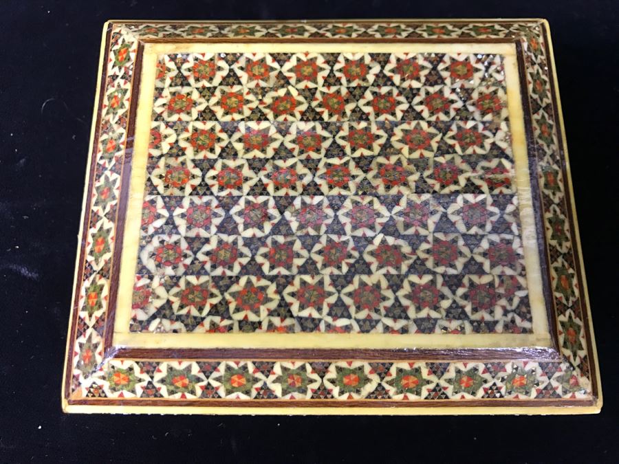 Detailed Inlaid Rectangular Box And Carved Round Wooden Trinket Box [Photo 6]