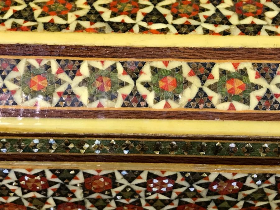 Detailed Inlaid Rectangular Box And Carved Round Wooden Trinket Box [Photo 5]