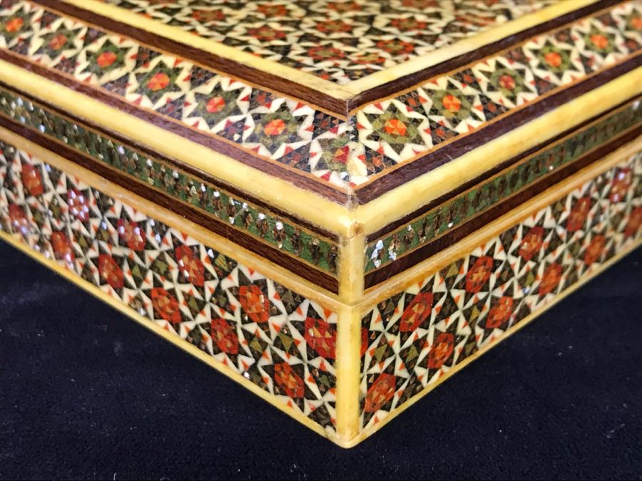 Detailed Inlaid Rectangular Box And Carved Round Wooden Trinket Box [Photo 9]