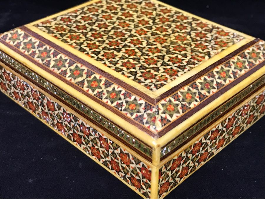 Detailed Inlaid Rectangular Box And Carved Round Wooden Trinket Box [Photo 8]