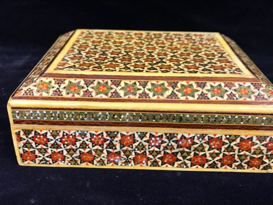Detailed Inlaid Rectangular Box And Carved Round Wooden Trinket Box [Photo 3]