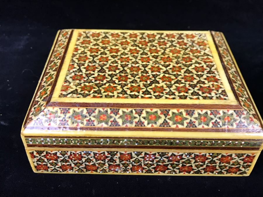Detailed Inlaid Rectangular Box And Carved Round Wooden Trinket Box [Photo 2]