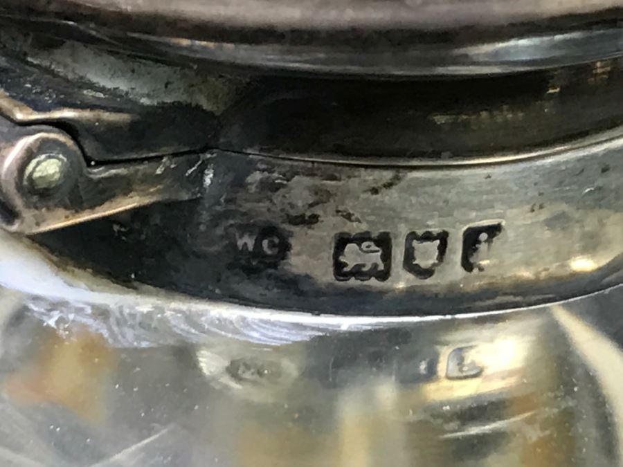 Sterling Silver Repoussé Inkwell Stand With Pen Holder And Inkwell With Sterling Silver Lid By William Comyns & Sons Ltd Stand Alone Weighs 204g Of Sterling [Photo 6]