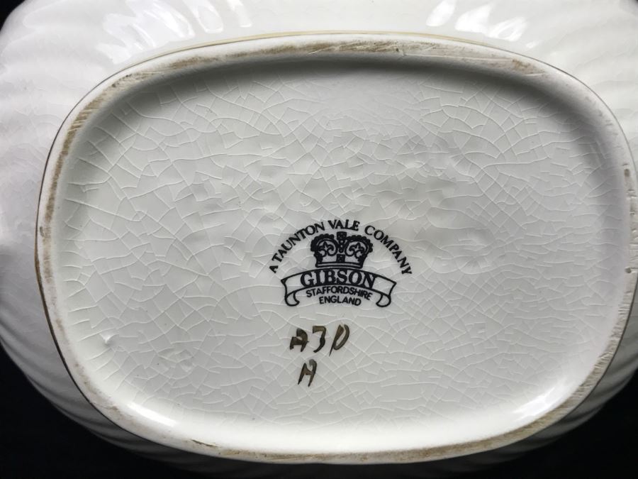 Gibson Staffordshire England Teapot [Photo 7]