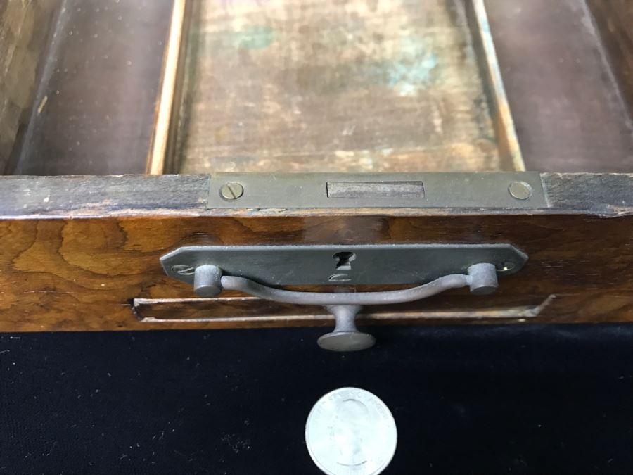 Antique Wooden Walnut Lock Box [Photo 10]