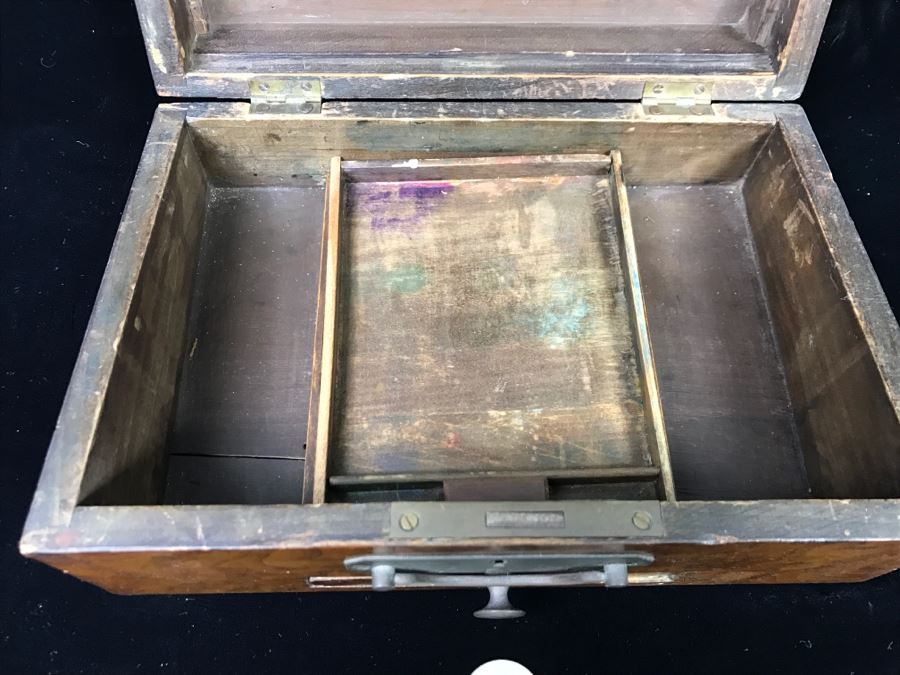 Antique Wooden Walnut Lock Box [Photo 7]