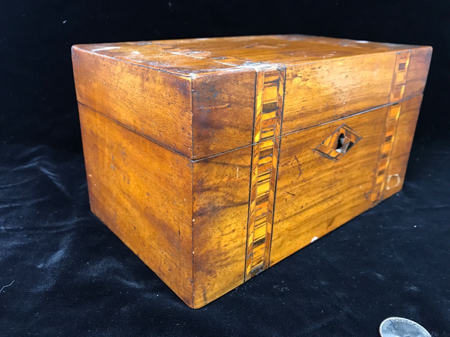 Stunning Antique Inlaid Wooden Tea Box With Geometric Patterns [Photo 10]