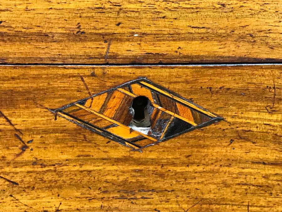 Stunning Antique Inlaid Wooden Tea Box With Geometric Patterns [Photo 5]