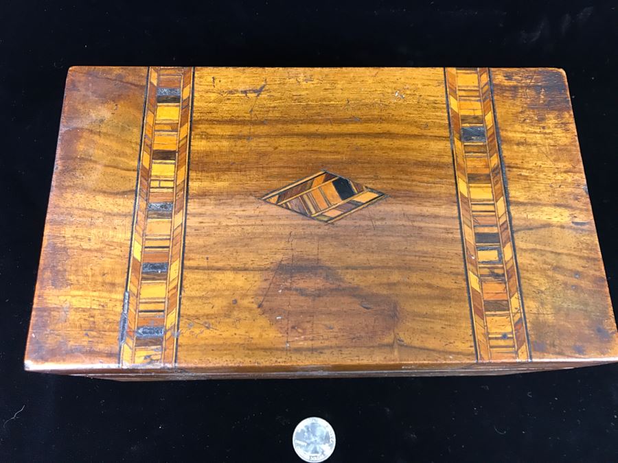 Stunning Antique Inlaid Wooden Tea Box With Geometric Patterns [Photo 7]