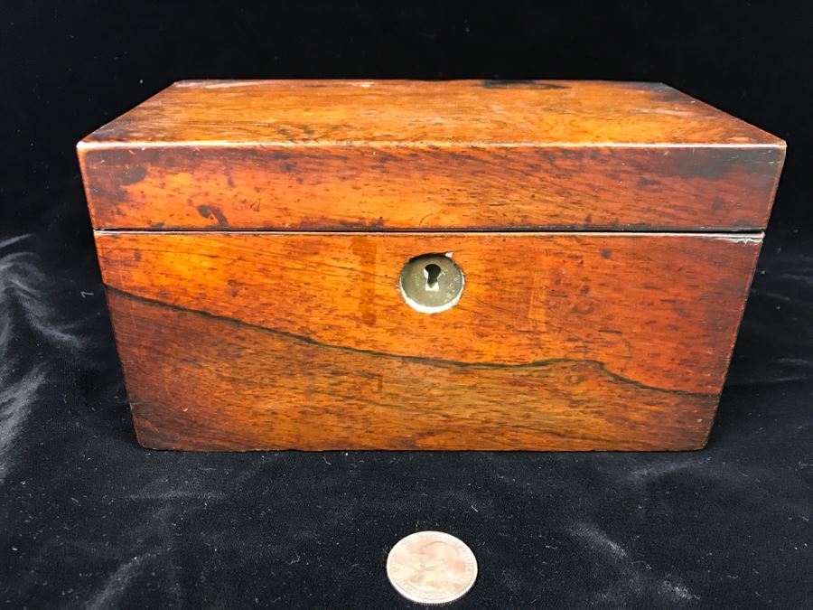 Antique Wooden Tea Box [Photo 1]