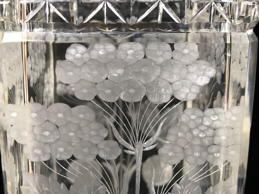 Large Detailed Etched Glass Vase And Etches Glass Jar With Sterling Silver Lid 50.7g Of Sterling Silver [Photo 11]