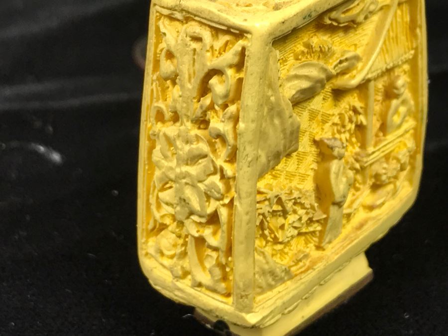 Collection Of (5) Chinese Snuff Bottles [Photo 32]