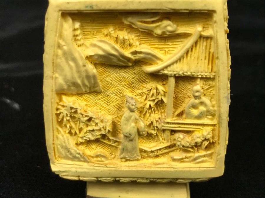 Collection Of (5) Chinese Snuff Bottles [Photo 28]