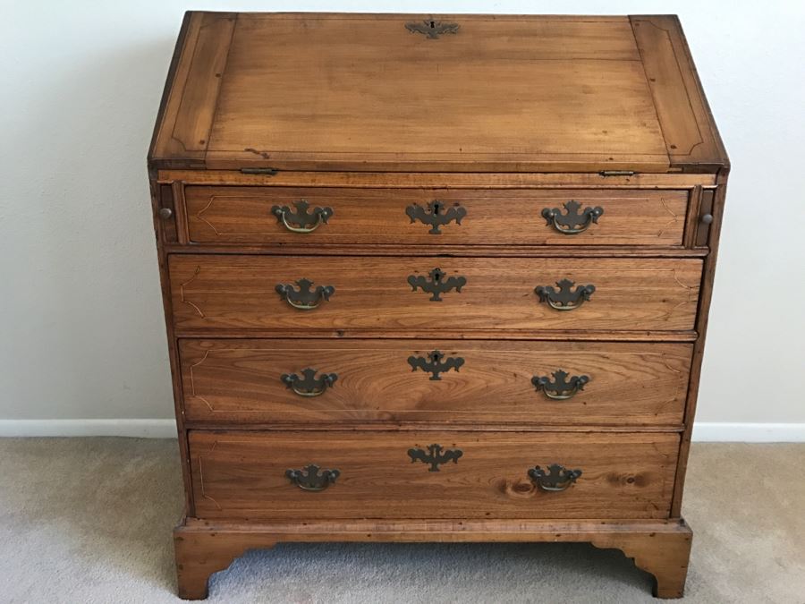 Antique 1750-1760 Handmade Inlaid Maple And Walnut Slant Lid Desk With Multiple Drawers Desk Chippendale Period From Boston Salem Area Of MA [Photo 3]