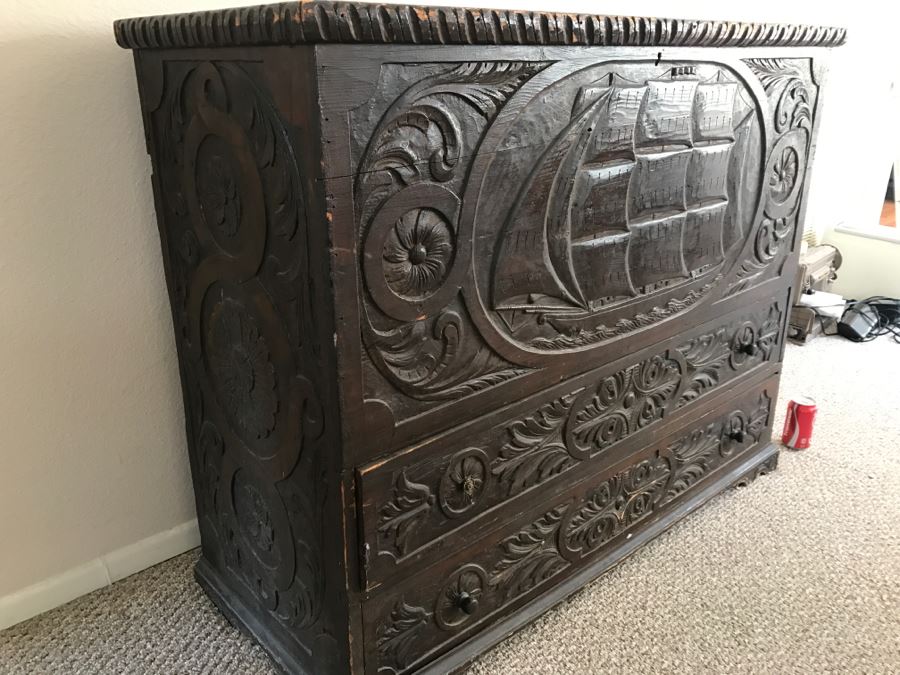 Incredible Antique East Coast Sailor's Chest Hand Carved Throughout With Old Ship On Front And Large Whale On Top Needs Some TLC [Photo 15]