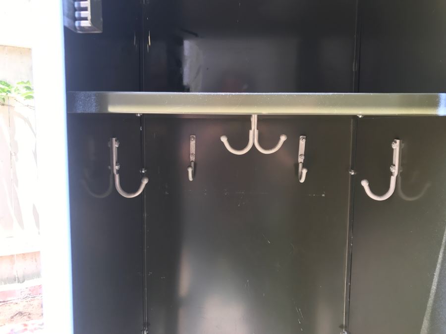 Vintage LYON Vertical School Locker [Photo 7]