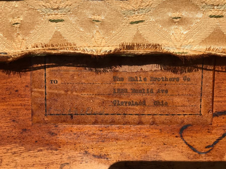 Vintage Bench Stool [Photo 3]