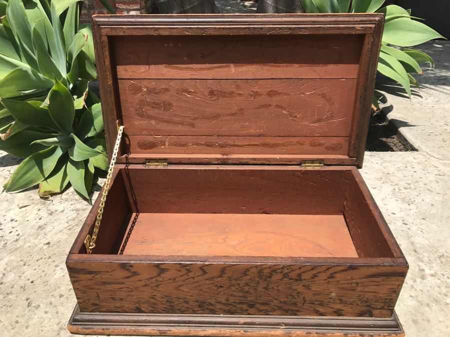 Vintage Wooden Tool Caddy And Old Wooden Box [Photo 10]