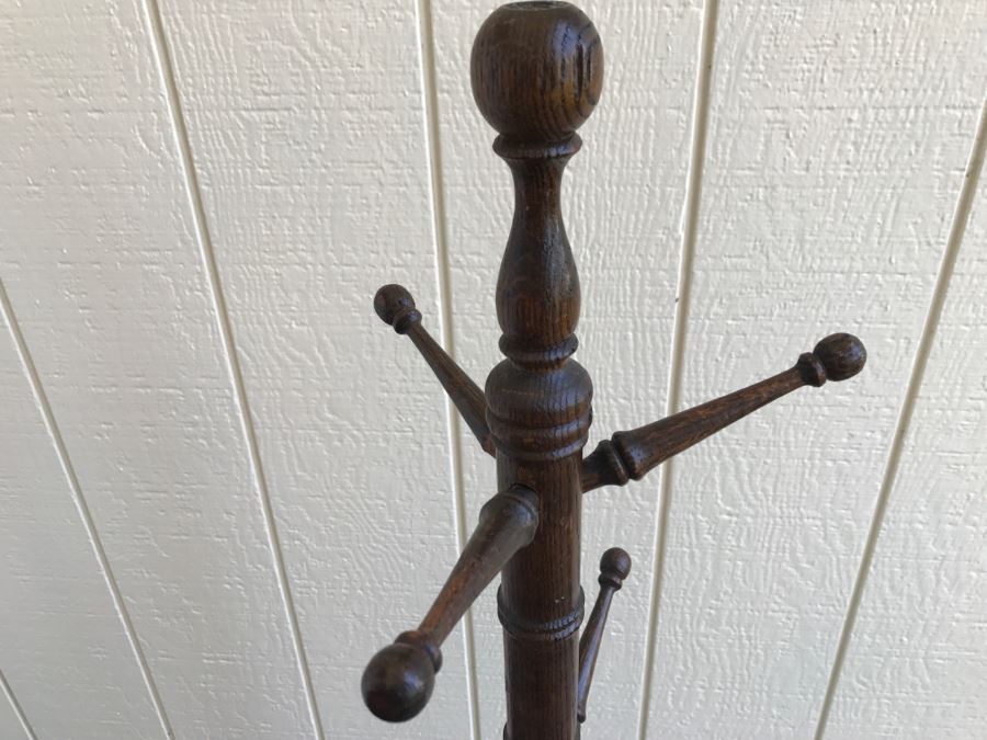 Vintage Wooden Coat Rack [Photo 5]