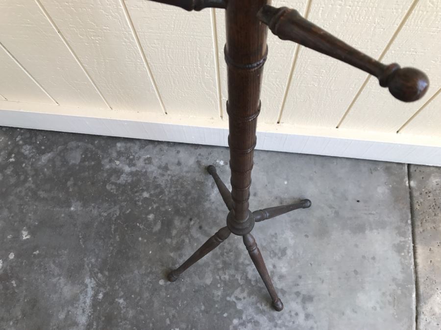 Vintage Wooden Coat Rack [Photo 7]
