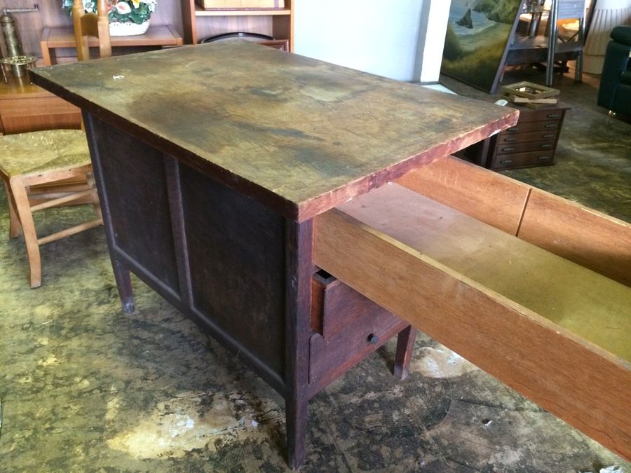 Vintage Belgium Butcher Block [Photo 6]