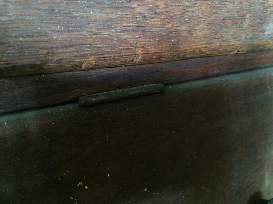 Vintage Belgium Butcher Block [Photo 10]