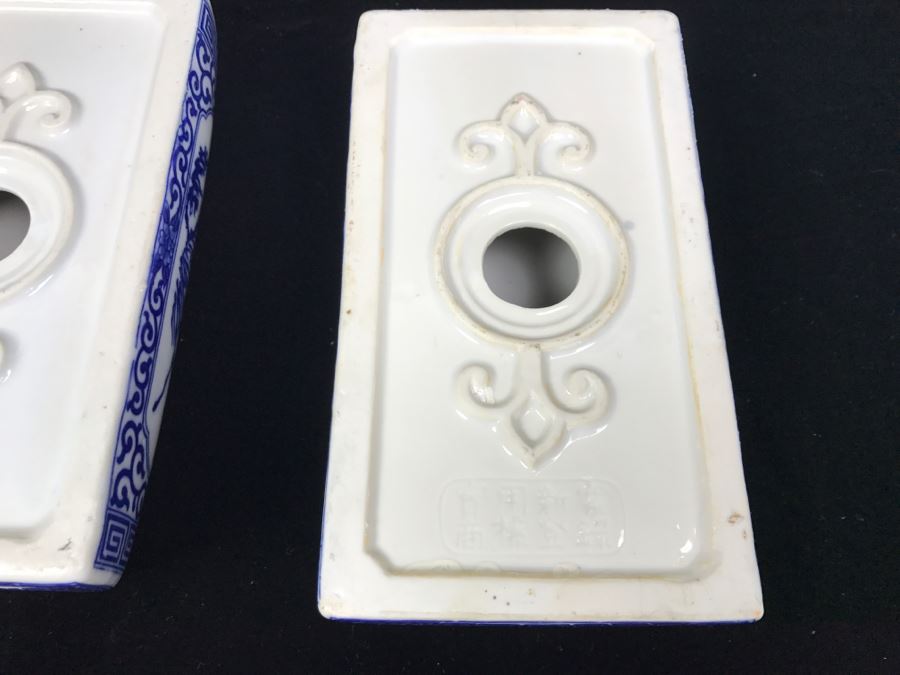 Pair Of Signed Chinese Porcelain Pillows Blue And White [Photo 18]