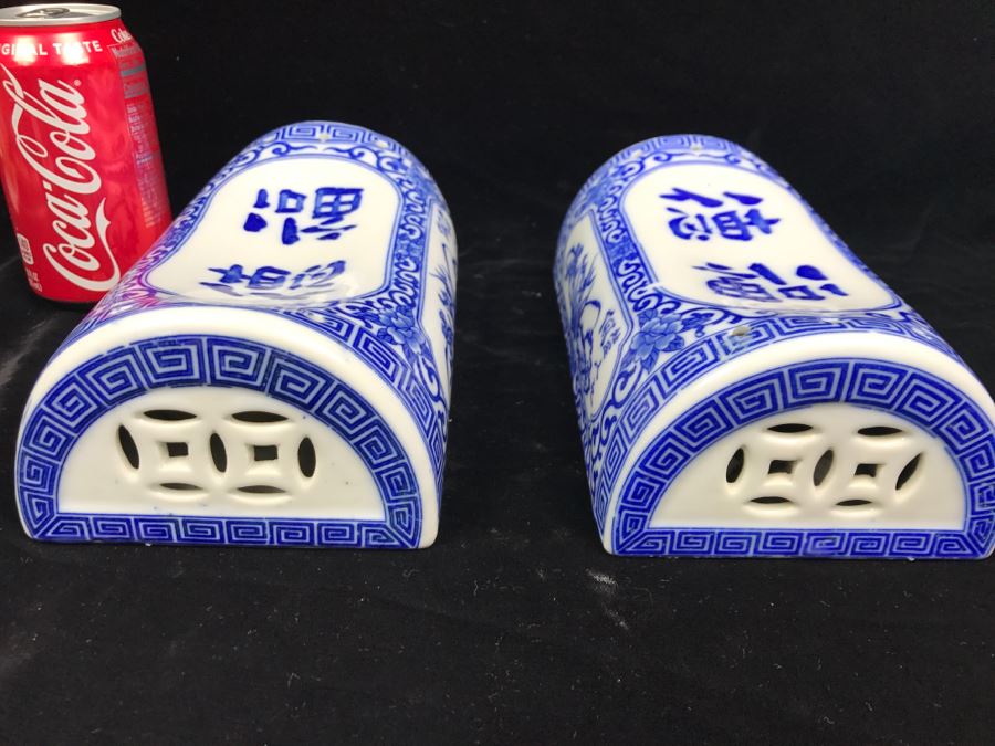 Pair Of Signed Chinese Porcelain Pillows Blue And White [Photo 5]