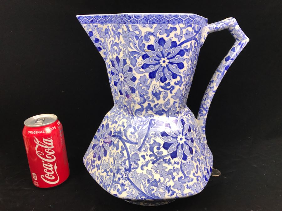 Antique Wood & Sons Wash Basin Pitcher CHUNG Blue And White [Photo 2]