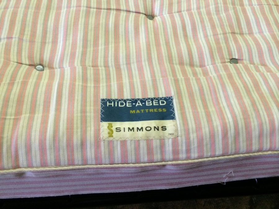 Simmons Hide-A-Bed Sleeper [Photo 7]