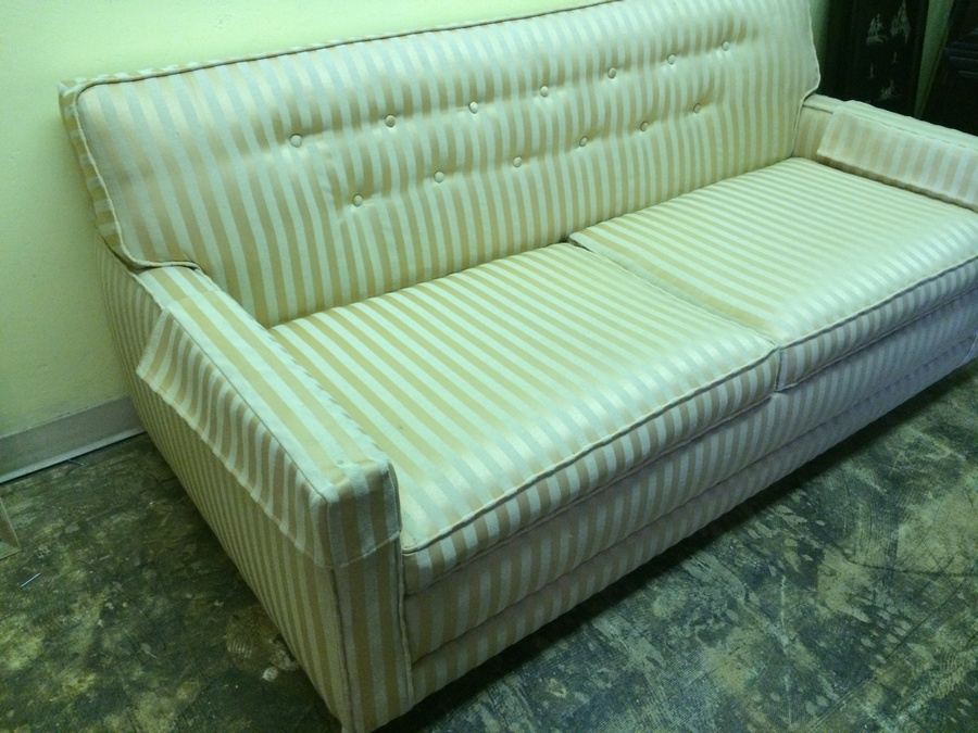 Simmons Hide-A-Bed Sleeper [Photo 2]