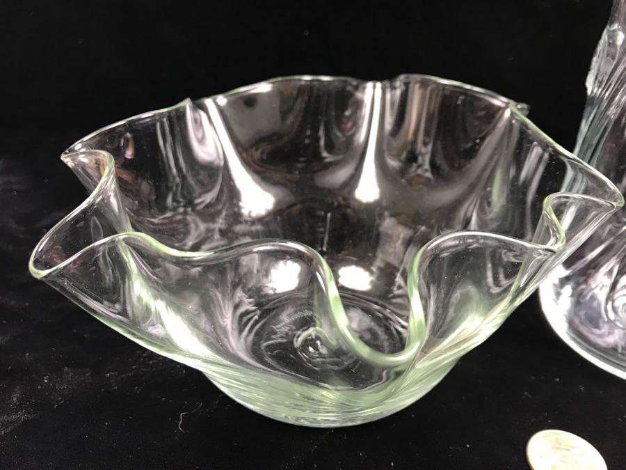 Collection Of (3) Signed M. Rhys Williams Art Glass Vases [Photo 9]