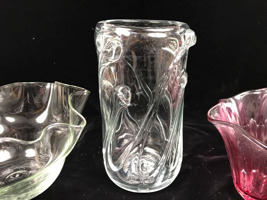 Collection Of (3) Signed M. Rhys Williams Art Glass Vases [Photo 3]