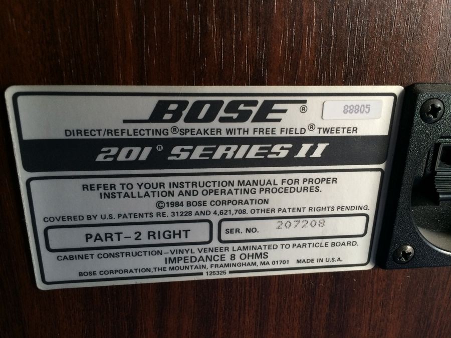 Pair of BOSE Bookshelf Speakers 201 Series II [Photo 5]
