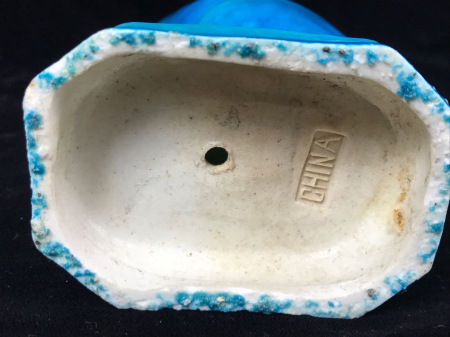 Pair Of Chinese Blue Glaze Cat Figurines [Photo 6]