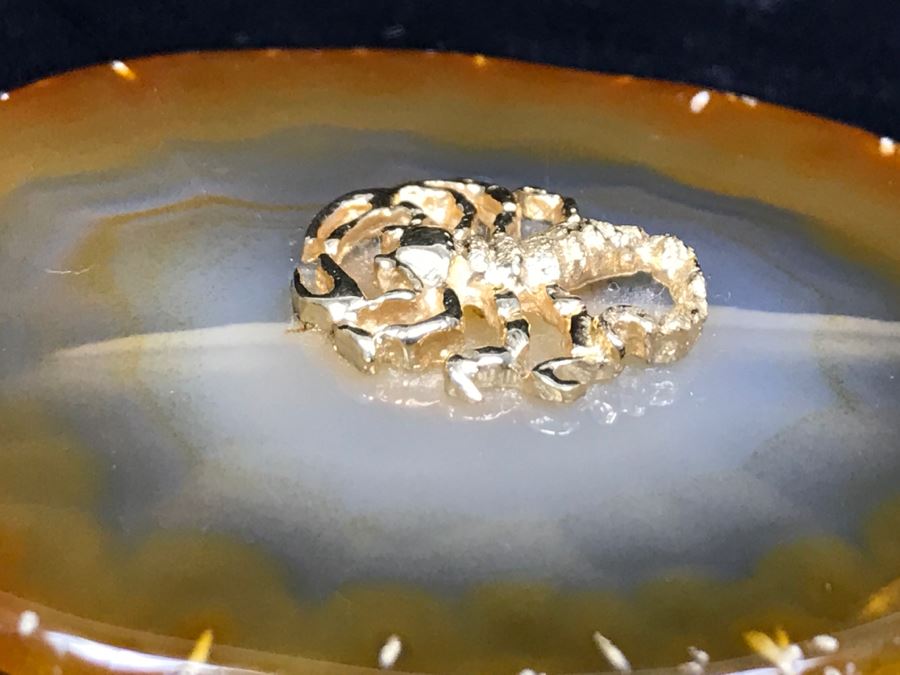 14K Yellow Gold Scorpion Mounted On Agate Stone Pendant [Photo 7]